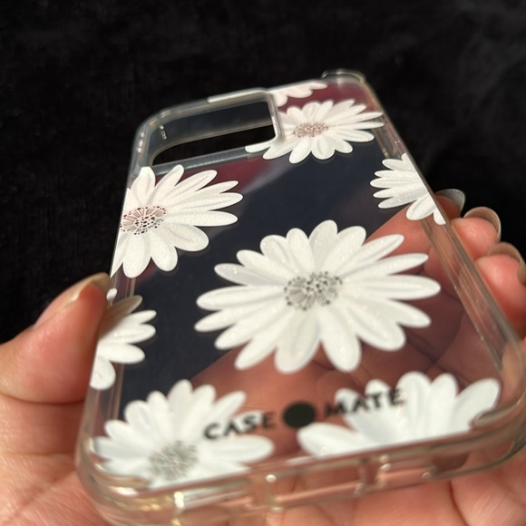 iPhone 14 glitter daisies case - Picture 3 of 4